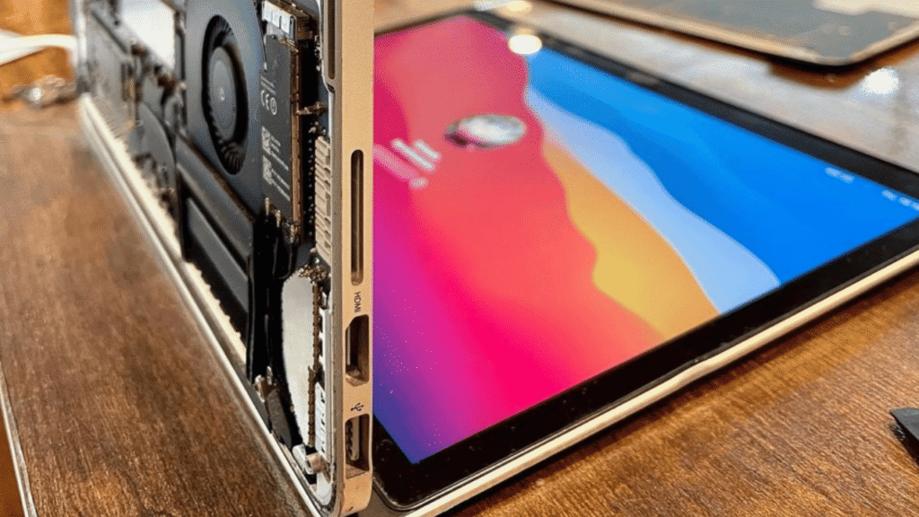 MacBook Upside Down