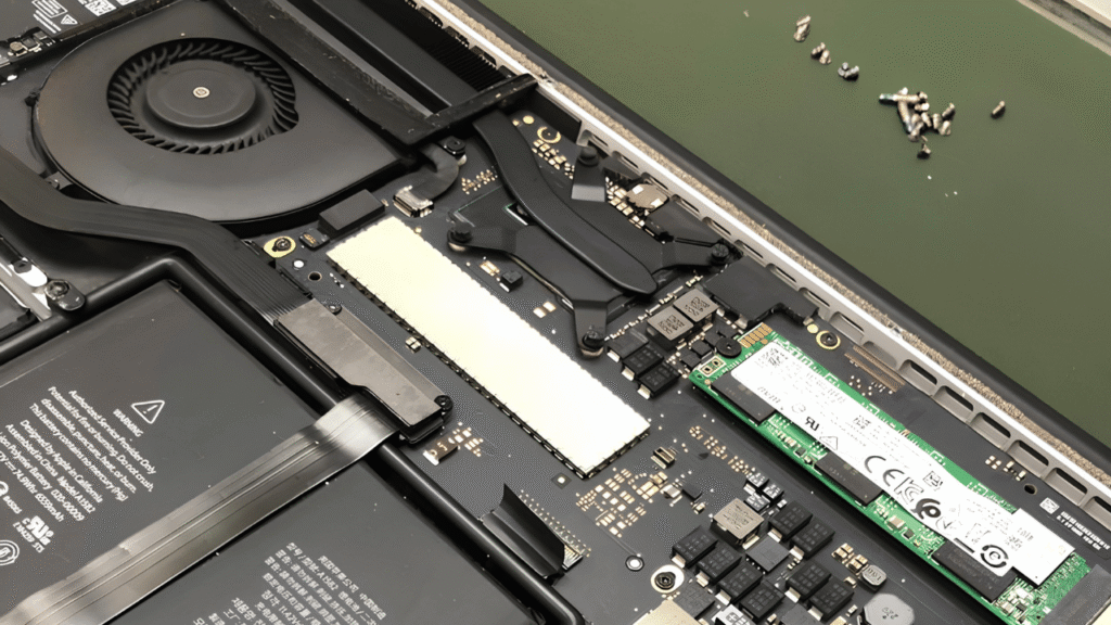 MacBook Pro 13 inch Year 2015