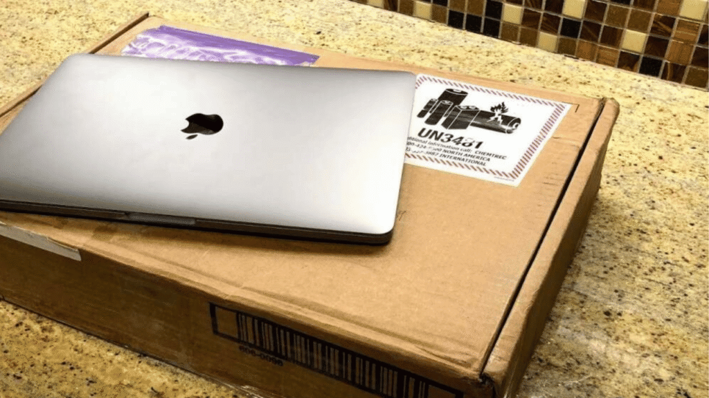 Post MacBook for Sale