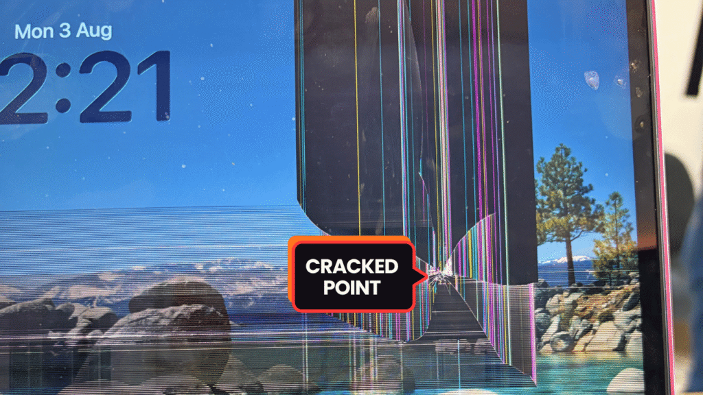 MacBook Screen Cracked